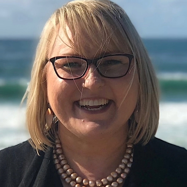 Angela Schellenberg