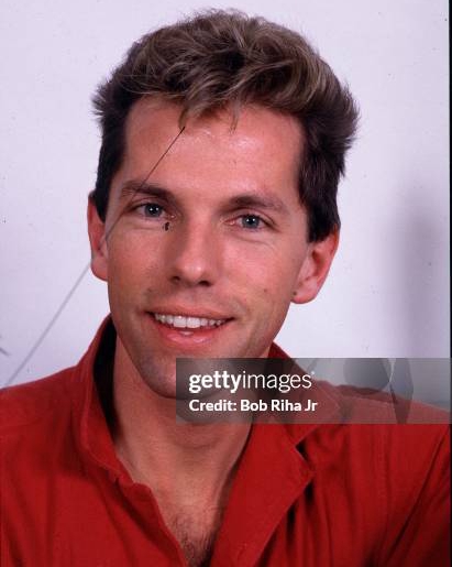 Oscar Dean