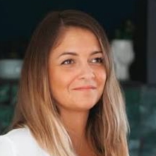 Julie Châtelain