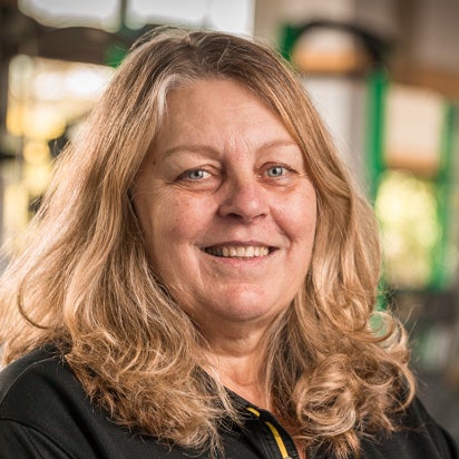 Dee Bowden