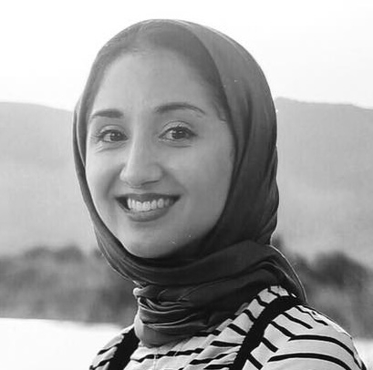 Aina Khan