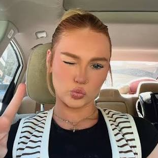 Maddie Cummins