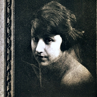 Annabel Dees