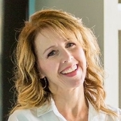 Lesley Pyle