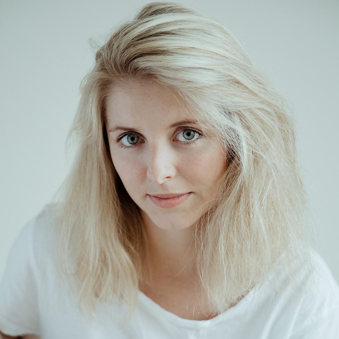 Helena Truchlá