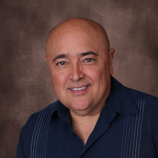Roberto Rivera